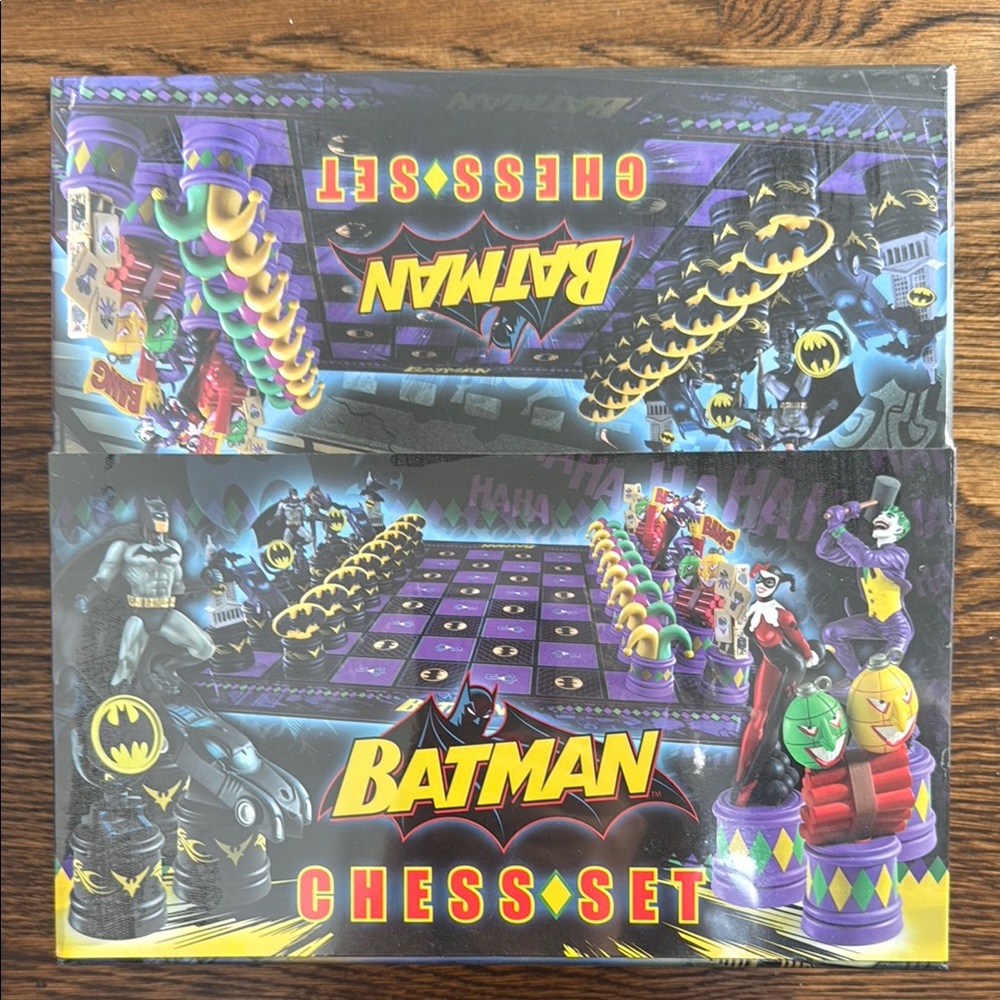 Batman Chess Set